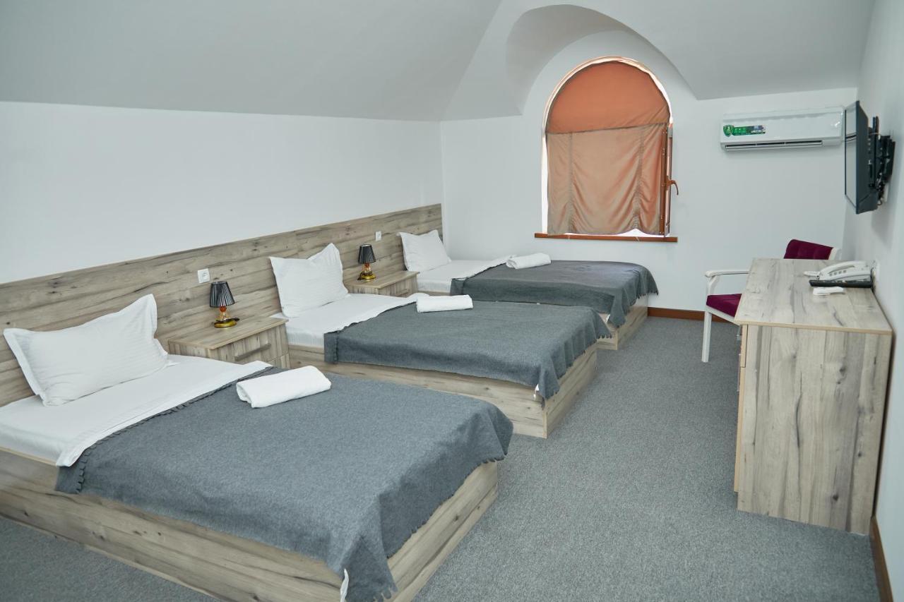 Hotel Muqaddas Samarkand Bagian luar foto