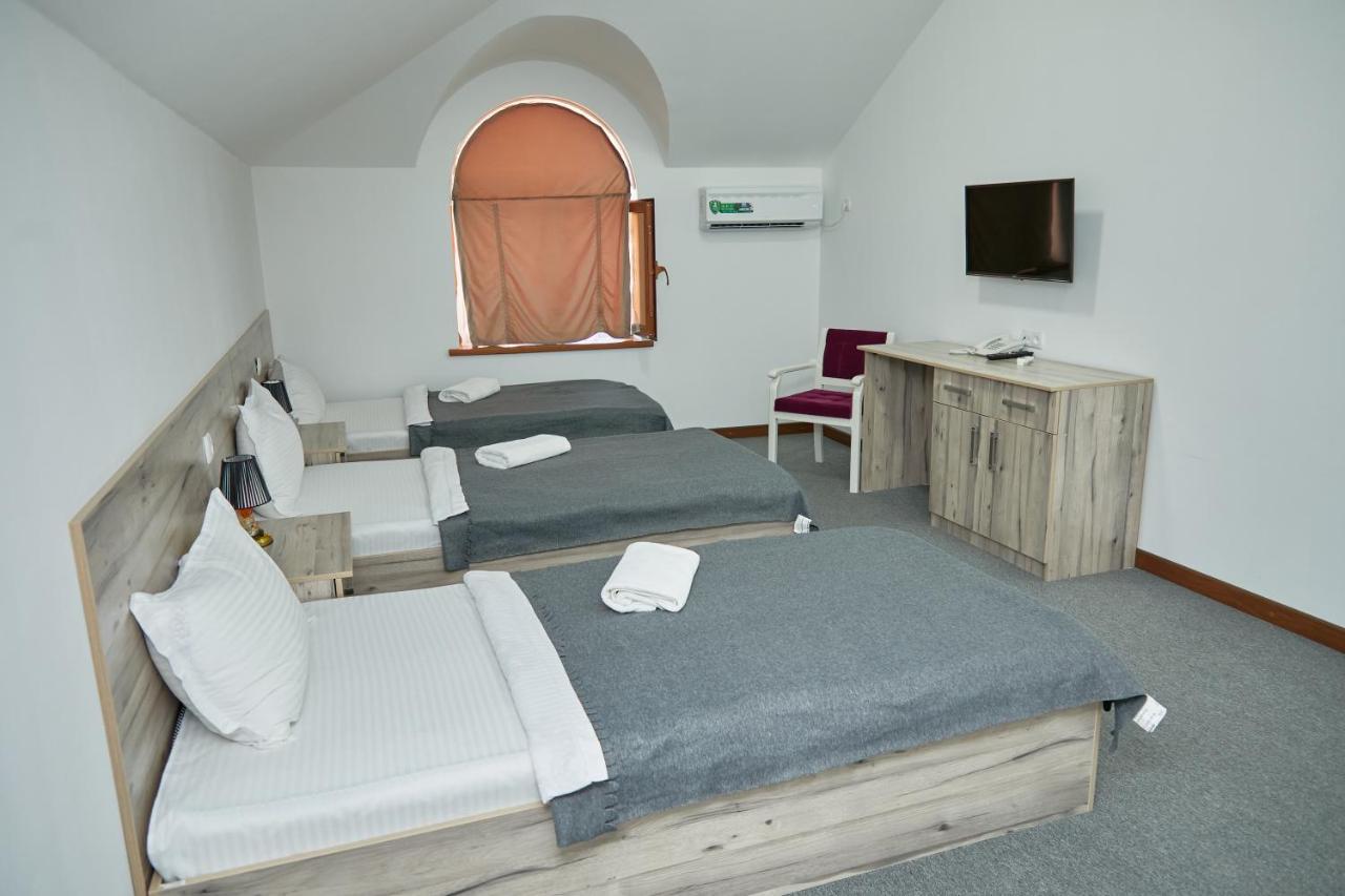 Hotel Muqaddas Samarkand Bagian luar foto