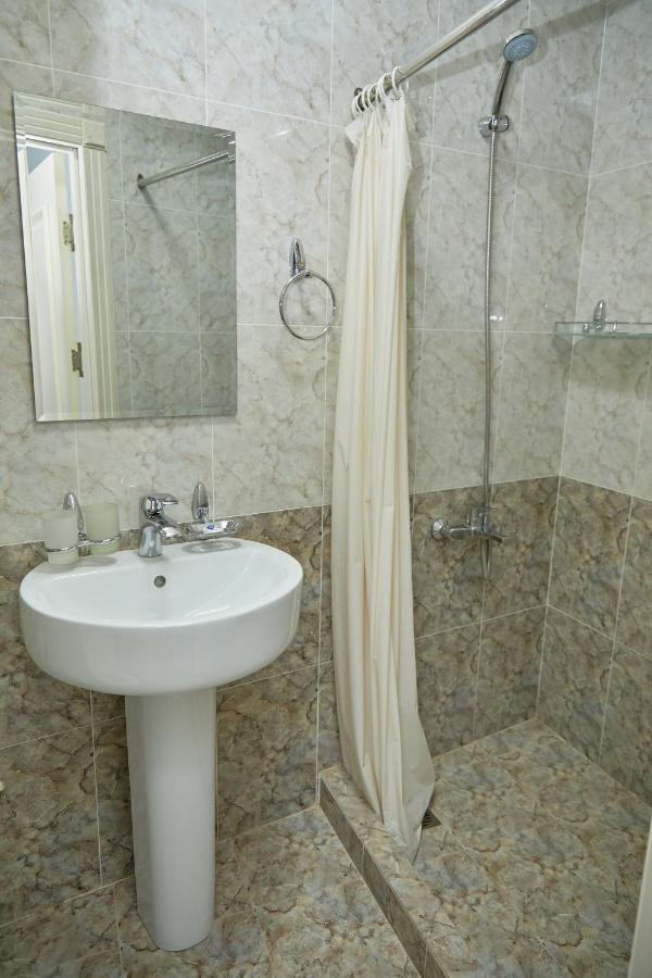Hotel Muqaddas Samarkand Bagian luar foto