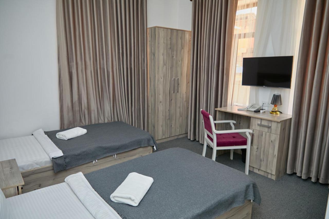 Hotel Muqaddas Samarkand Bagian luar foto